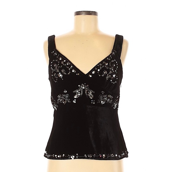 WD.NY Tops - WD.NY size 8 silkblend black velvet embroidered cami top in excellent condition